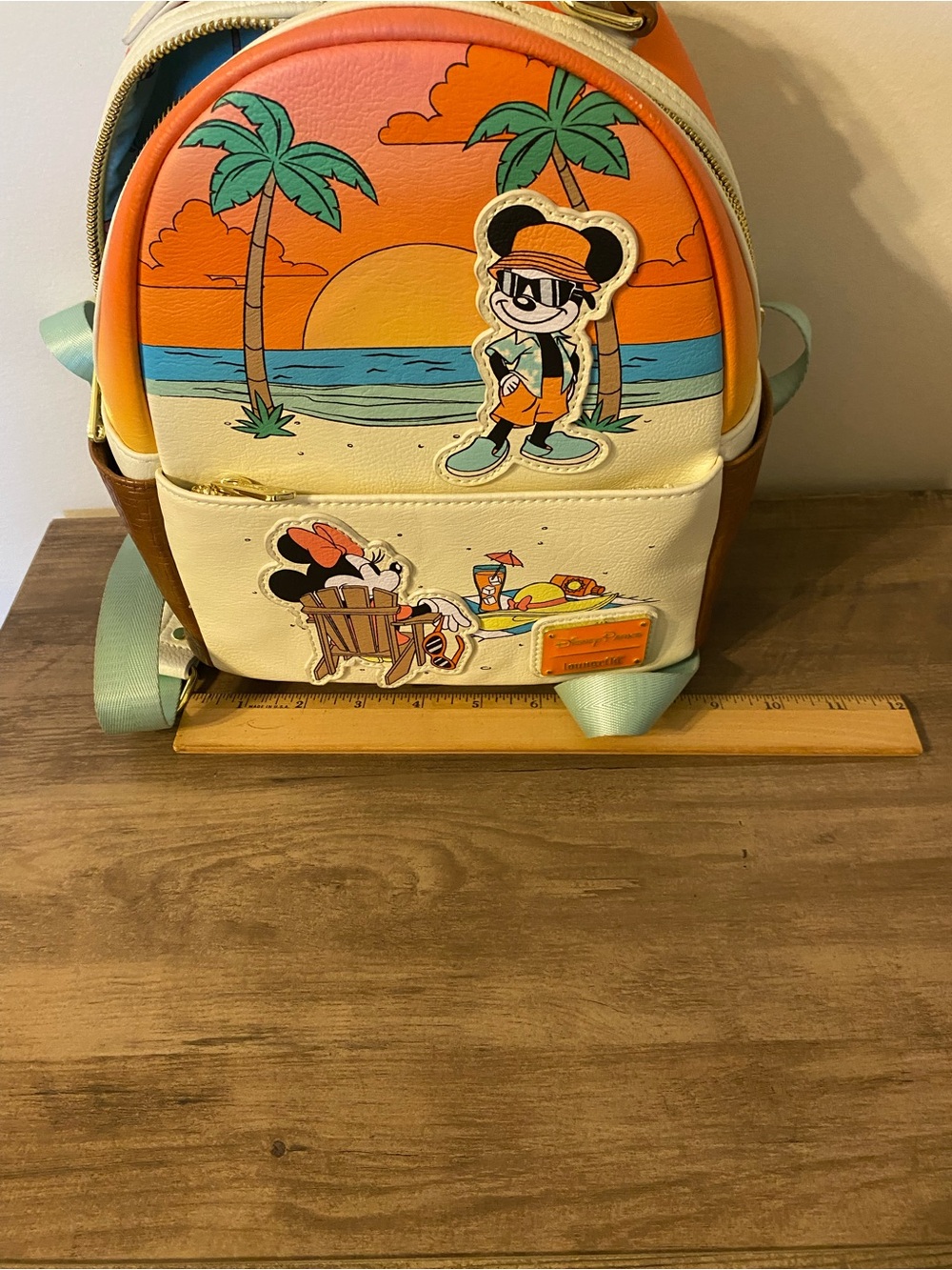 Disney Parks Mickey & Minnie Summer At The Beach Loungefly Minni Backpack - Picture 14 of 15